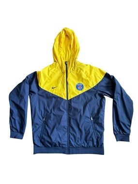 Nike 2017-18 Paris Saint-Germain hooded windbreaker jacket